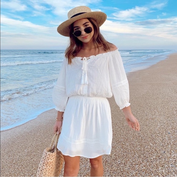 Lulus Dresses & Skirts - Lulus Zappa White Off the Shoulder gauzy tassels beachy Dress b8